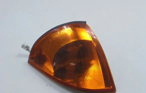 Suzuki Swift Cultus Front indicator light