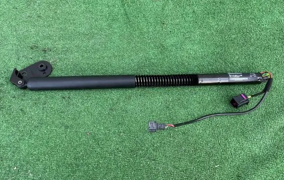 Audi A7 S7 4G Tailgate/trunk/boot lift motor 4G8827852F