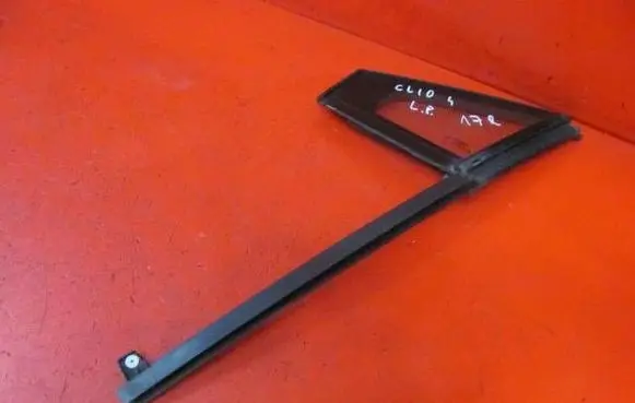 Renault Clio IV Front door window glass four-door 802634285R