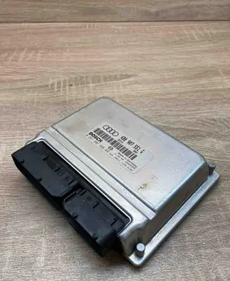 Audi A6 S6 C5 4B Engine control unit/module ECU 4B0907551G 0261206380