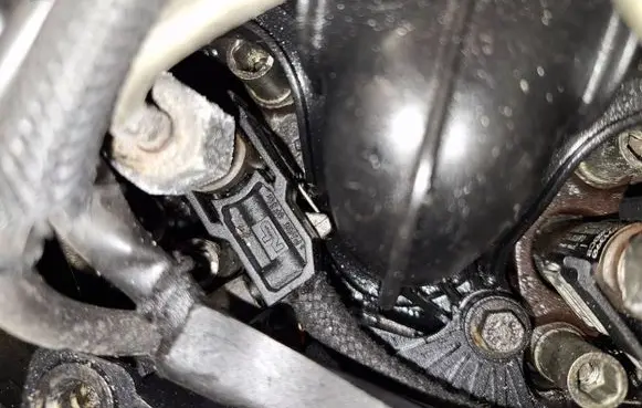 Suzuki Liana Fuel injector