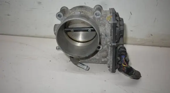 Subaru Outback (BS) Throttle valve 16112AA320