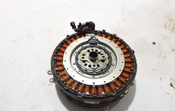 Mercedes-Benz GLS X167 Dual mass flywheel A2569060000