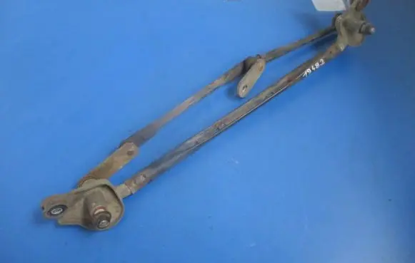 KIA Cerato Front wiper linkage and motor