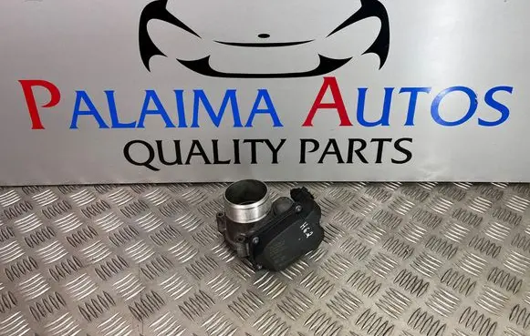 Audi A5 8T 8F Throttle valve 06F133062Q