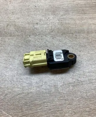 Toyota Yaris Airbag deployment crash/impact sensor 898310H010