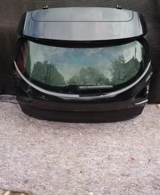 Ford Puma Tailgate/trunk/boot lid