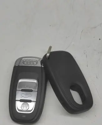 Audi A4 Allroad B8 Ignition key/card 