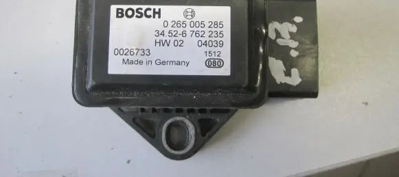 BMW 5 E60 E61 ESP acceleration yaw rate sensor 6762235
