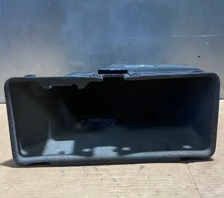 Mercedes-Benz E W124 Glove box 1246890091