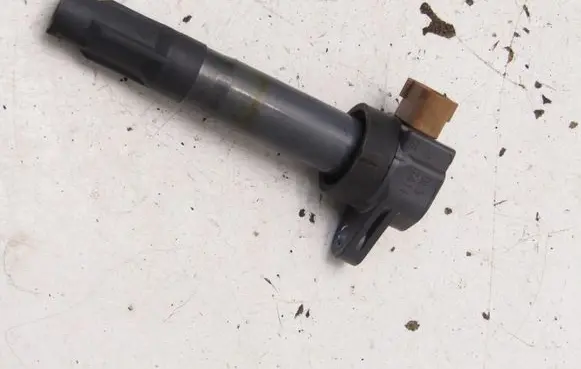 Suzuki Vitara (LY) High voltage ignition coil DL37411