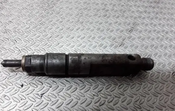 Renault Scenic I Fuel injector 0432193611 7700112883