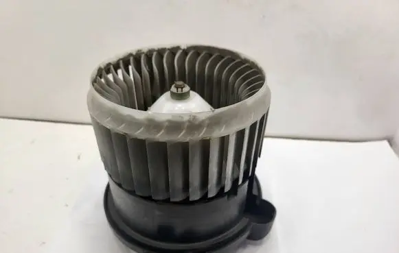 Mitsubishi Colt Heater fan/blower MF0160700701