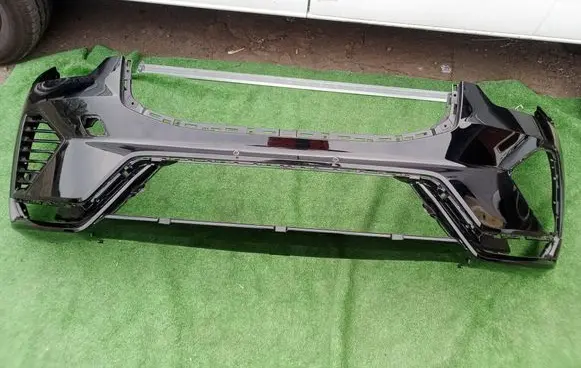 Volvo XC60 Front bumper 32296893