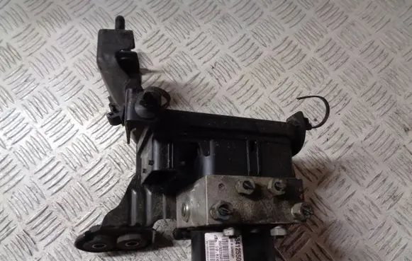 Chevrolet Cruze ABS Pump 13412550