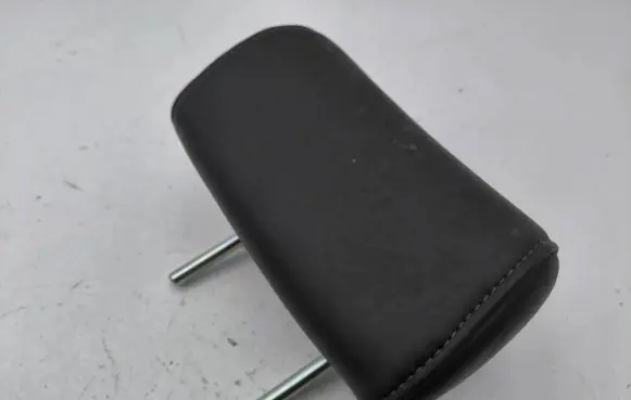 Mazda CX-7 Rear seat headrest 