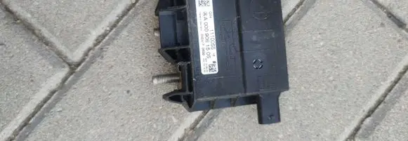 Mercedes-Benz C W205 Battery relay fuse A0009061505 0009061505