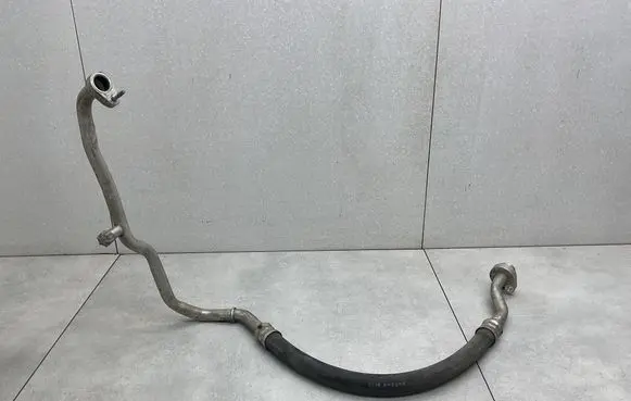 Audi A3 S3 8V Air conditioning (A/C) pipe/hose 5Q0816743D