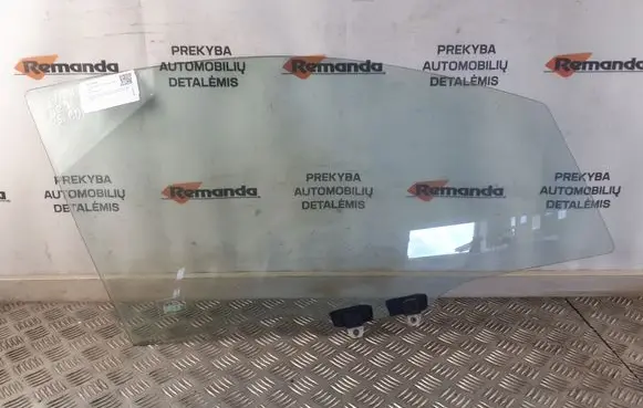 Honda Jazz Front door window glass four-door