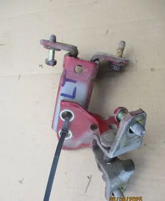 Mitsubishi Outlander Front door hinges set 