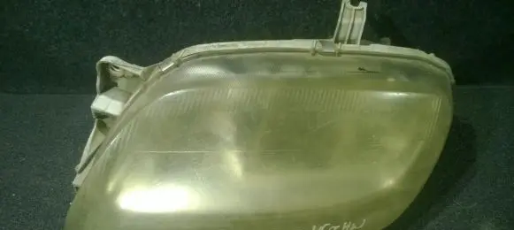 Mazda 323 Headlight/headlamp 11061732 11061703T