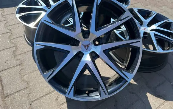 Seat Ateca R19 alloy rim 575601025L