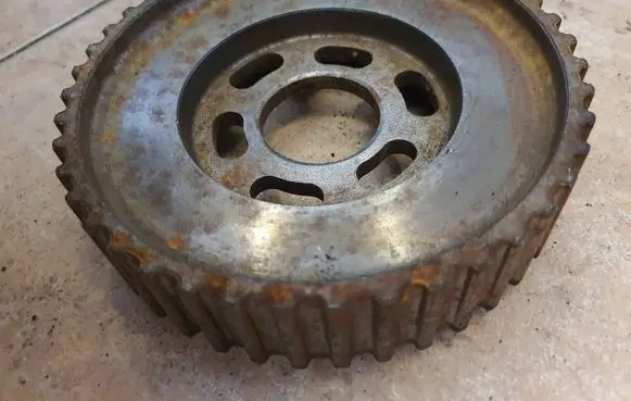 Volkswagen Golf IV Fuel pump gear (pulley) 038130111B