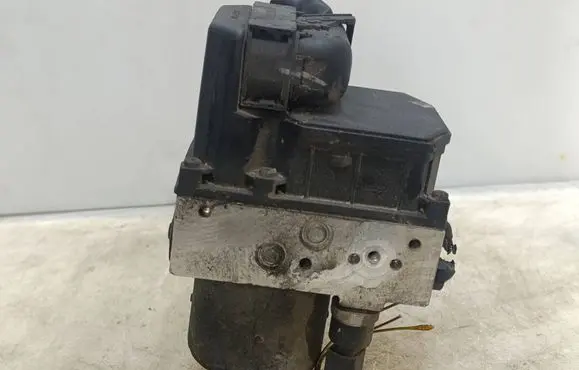 Audi A4 S4 B6 8E 8H ABS Pump 8E0614517 ESP01248 0265950011