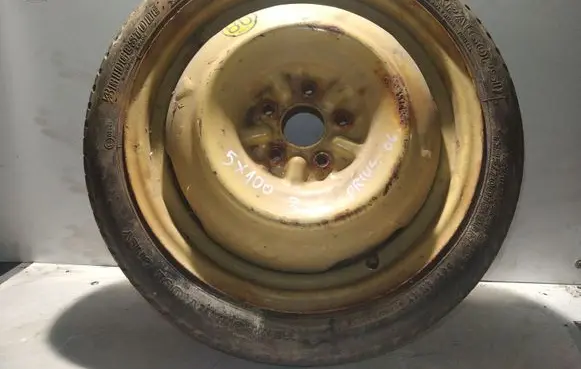 Toyota Prius (XW20) R16 spare wheel 