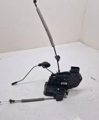 Volvo XC60 Rear door lock 30799318