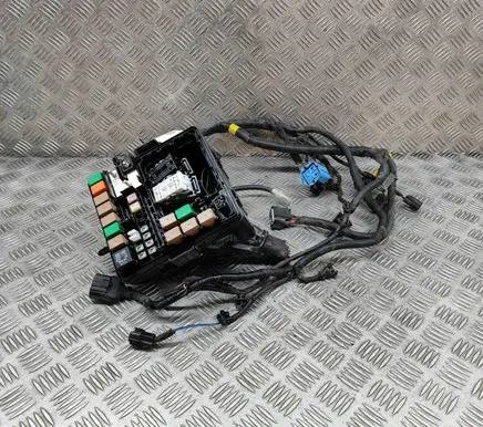 KIA Sportage Engine installation wiring loom 37180F1600 914B0F1800