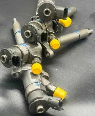 Ford Focus Fuel injectors set B570 98402 445110353