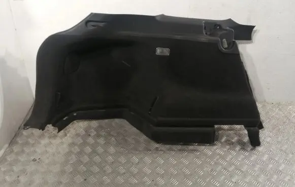 Trunk/boot lower side trim panel