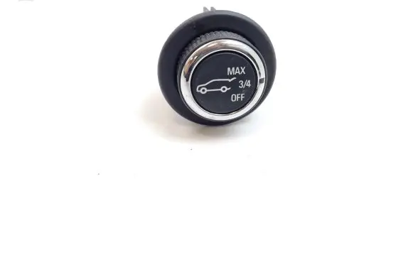 Tailgate opening switch