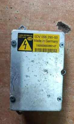 Mercedes-Benz E W211 Headlight ballast module Xenon 5DV00829000 10050300285147