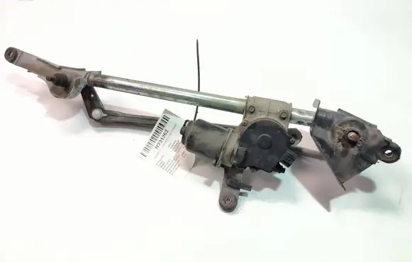 Subaru Outback Front wiper linkage 