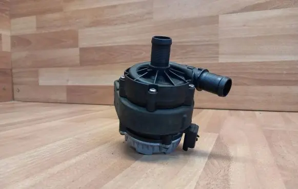 Renault Scenic IV - Grand scenic IV Electric auxiliary coolant/water pump 210108197R 0392024095 210107883R