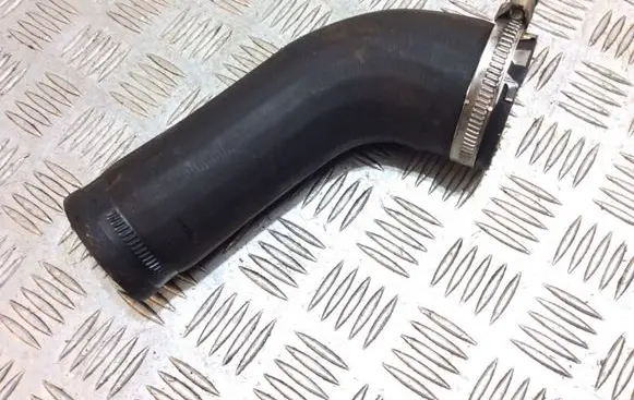 Ford Kuga II Intercooler hose/pipe