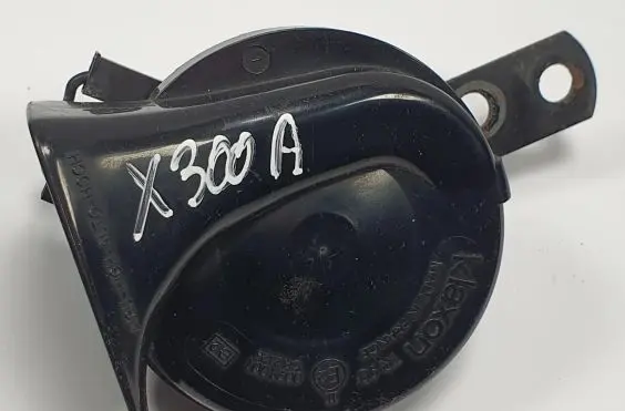 Jaguar XJ X300 Horn signal