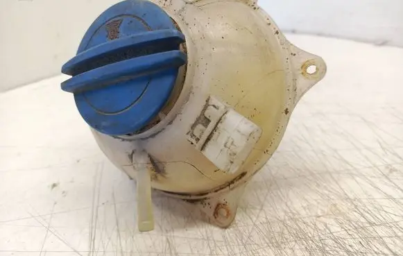 Volkswagen Polo Coolant expansion tank/reservoir 6Q0121407A