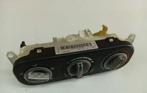 Jeep Compass Climate control unit P05058299AE