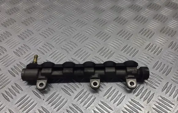 Renault Laguna III Fuel main line pipe 0445214173