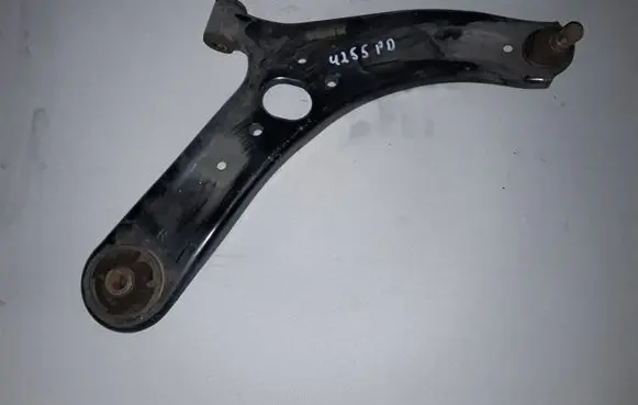 KIA Rio Front lower control arm/wishbone 545011W000