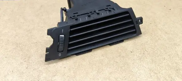 Dashboard side air vent grill/cover trim