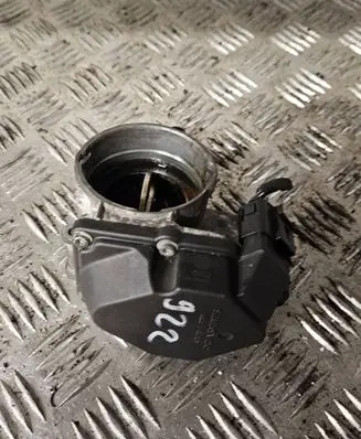 Volkswagen Touran I Throttle valve 03g128063a