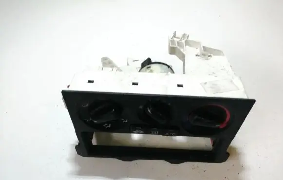 Opel Zafira A Climate control unit