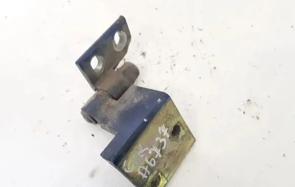 Peugeot 406 Rear door lower hinge
