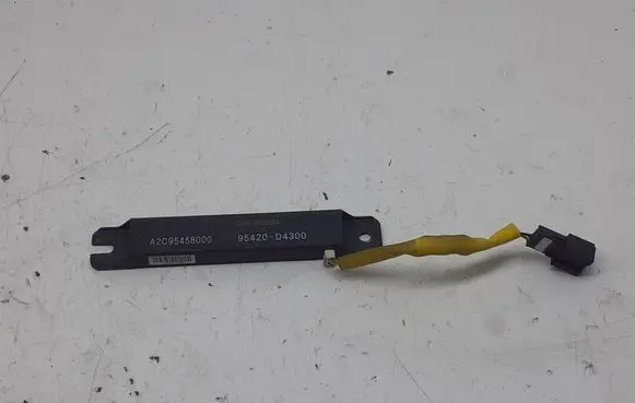 KIA Optima Aerial antenna amplifier 95420D4300