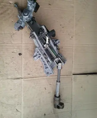 Ford Focus Steering wheel axle