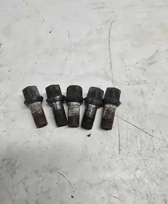 Audi A6 C7 Nuts/bolts 